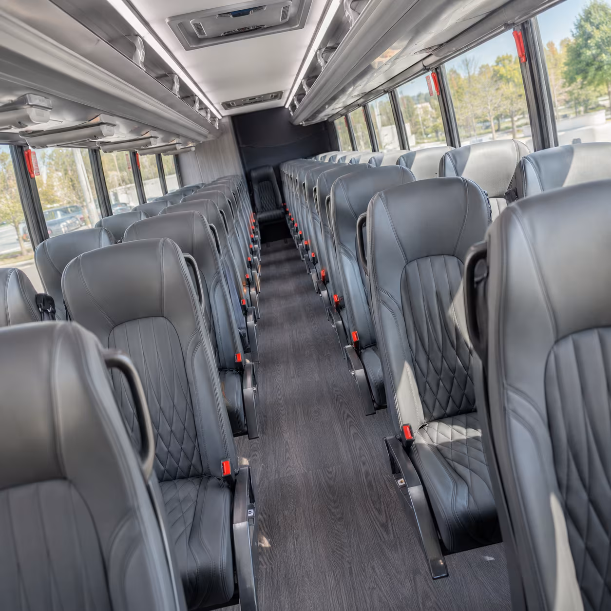 does the date or the day of the week change what a bus costs in warren