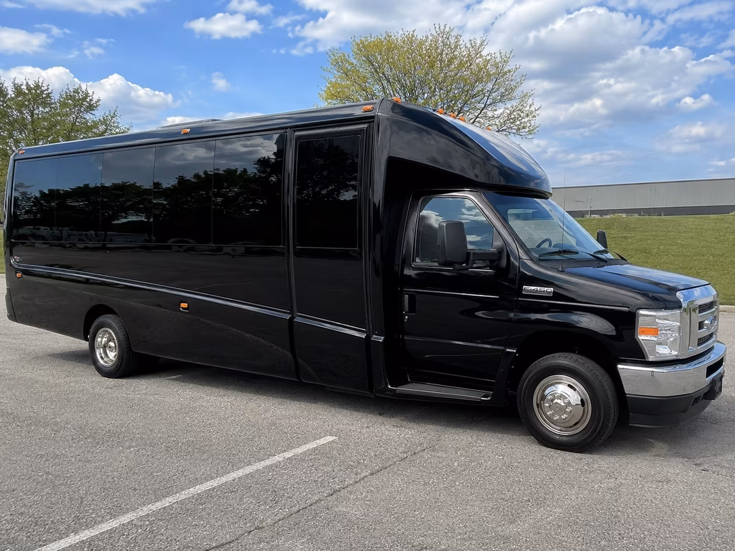 transportation buses for bands performers and touring groups through warren
