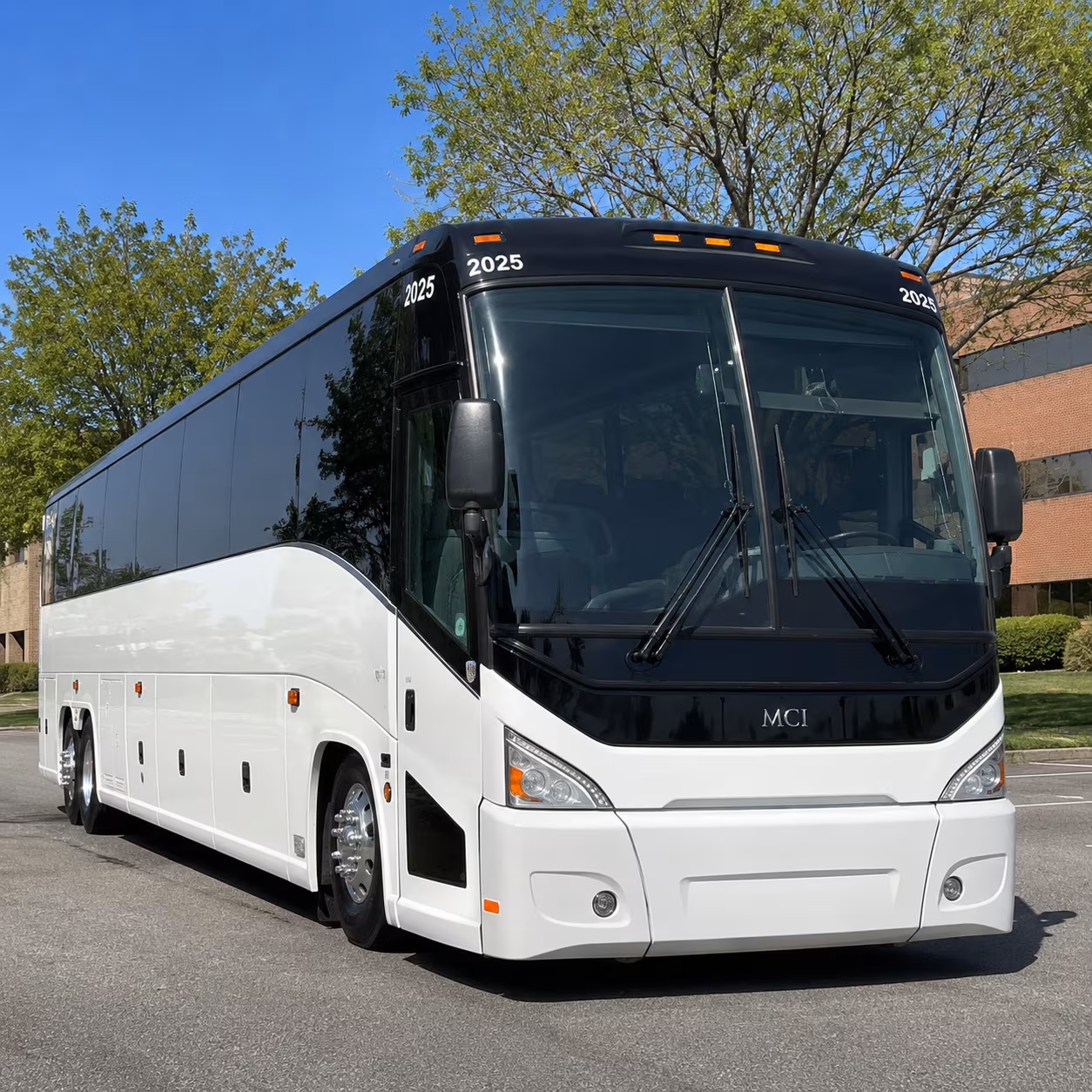 warren airport transportation