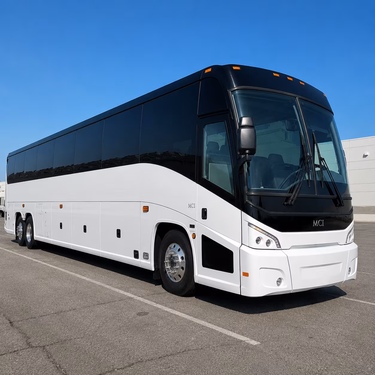warren employee shuttle buses for automotive and manufacturing campuses