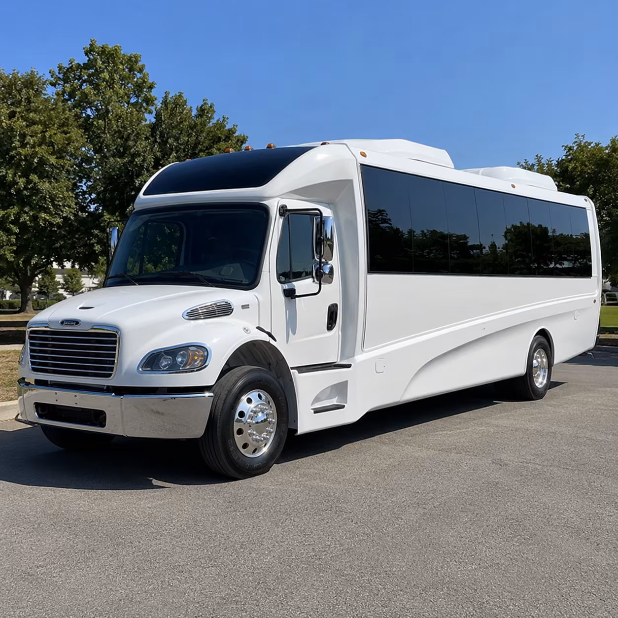 weekly worship shuttle buses for warren congregations